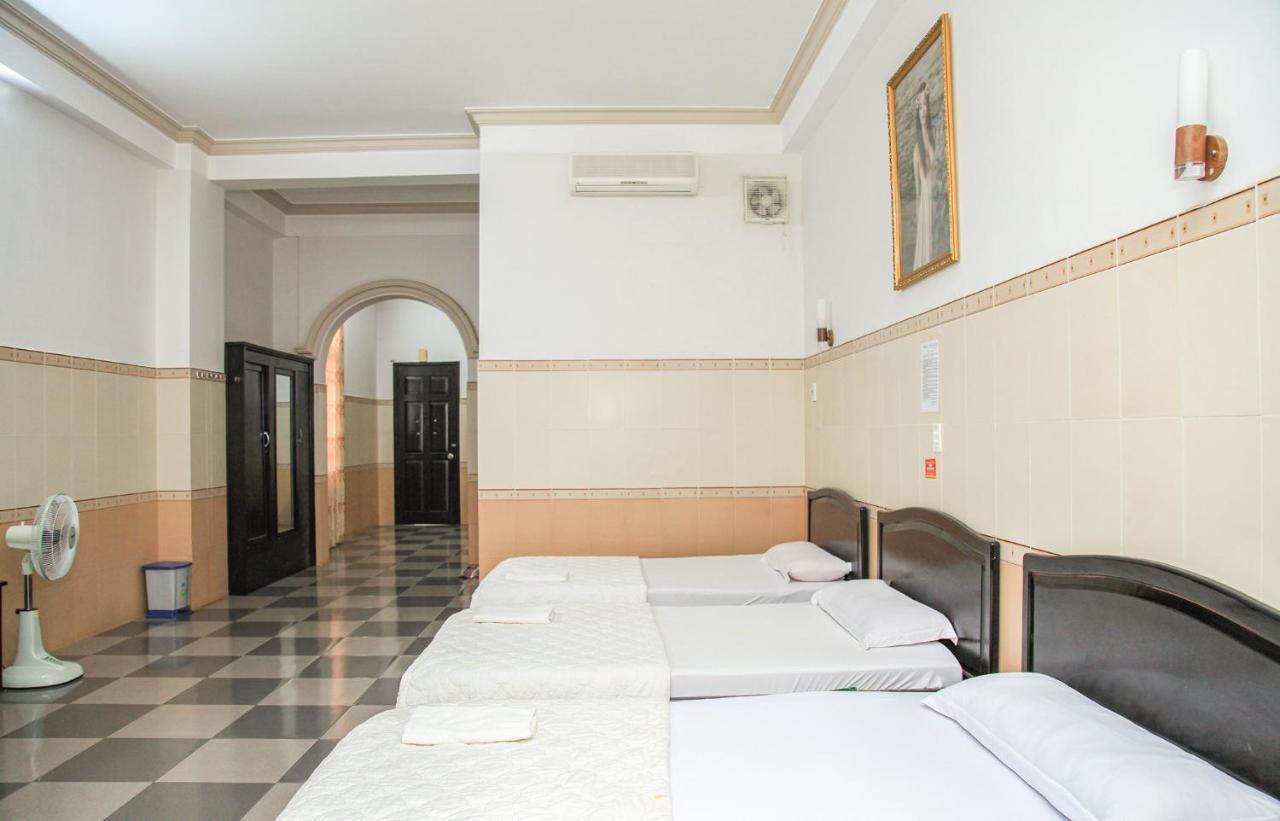 Khach San Hong Kong Hotel Buon Ma Thuot Eksteriør billede