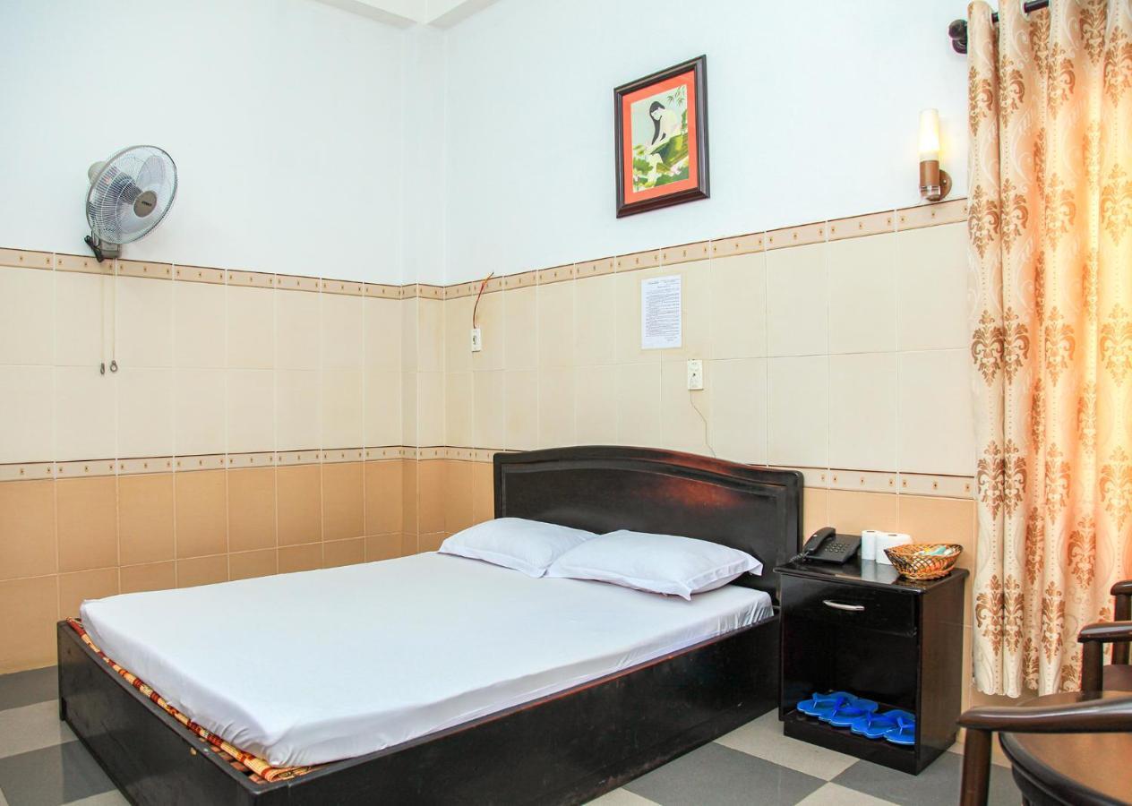Khach San Hong Kong Hotel Buon Ma Thuot Eksteriør billede