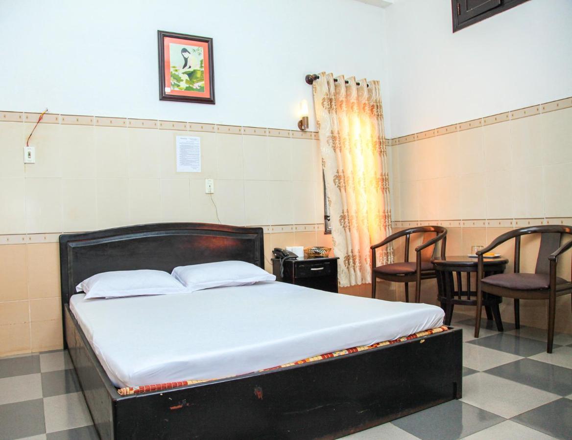 Khach San Hong Kong Hotel Buon Ma Thuot Eksteriør billede